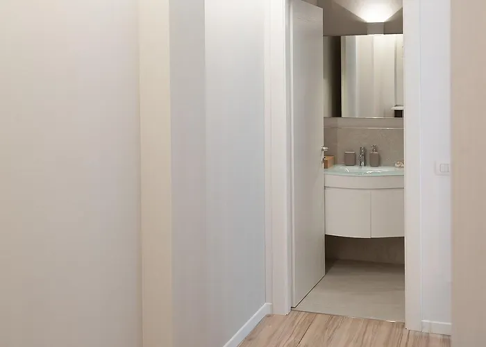 Centro Loft Open Space Titan's Lair Apartment