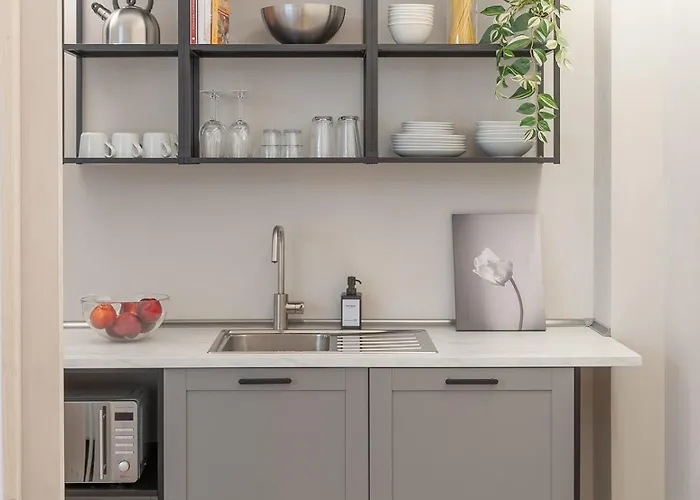 Centro Loft Open Space Titan's Lair Apartment